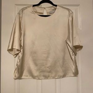 Cream Satin Tee w Keyhole Back